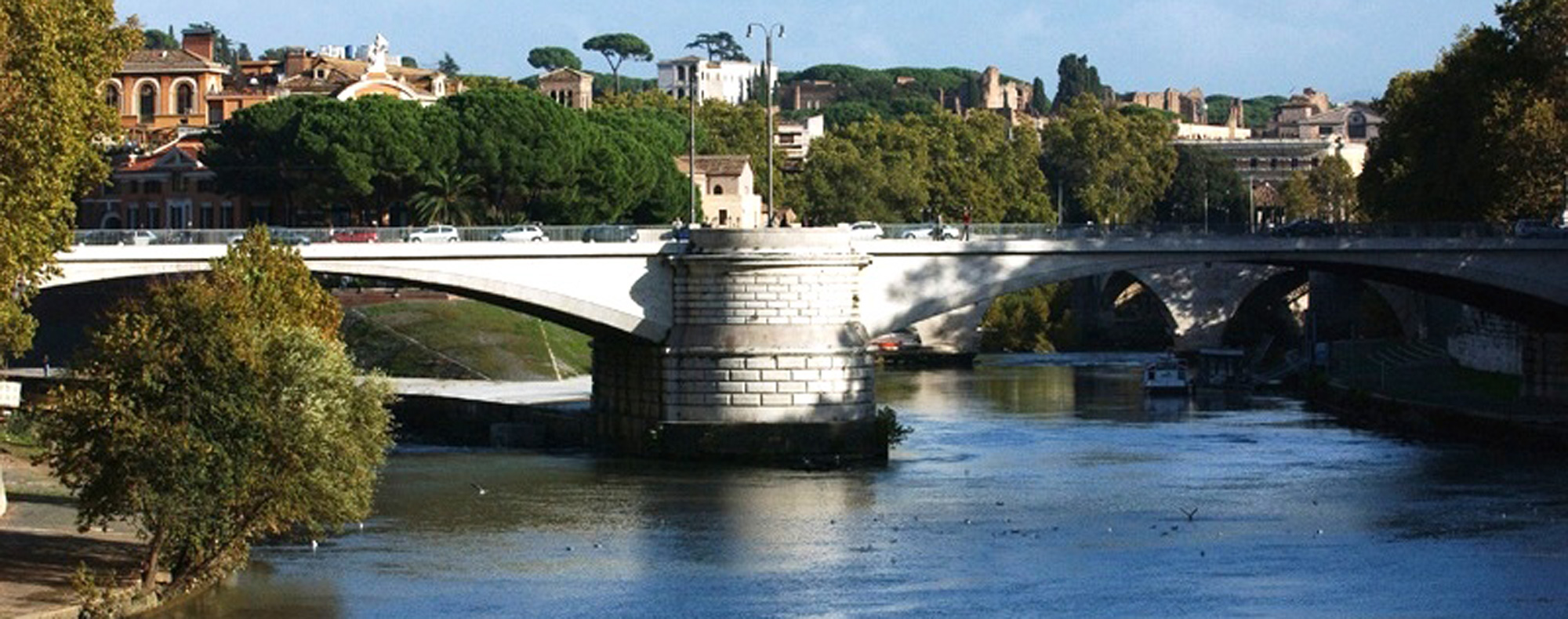 ponte-sul-tevere.jpg